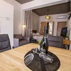Tiktok Apartament